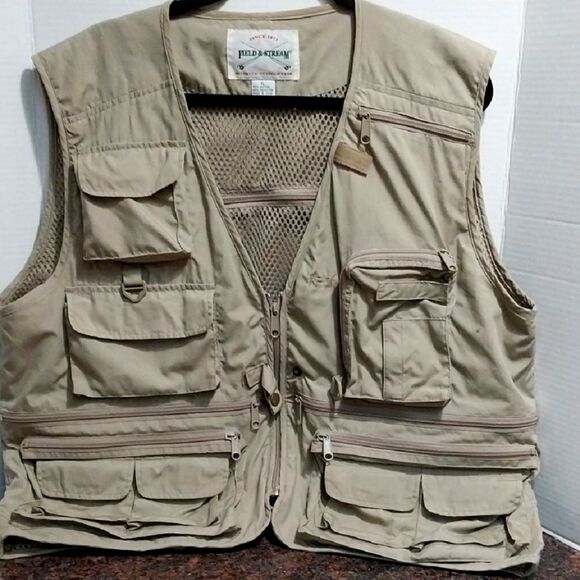 Field & Stream Beige Outdoor Gear - Picture 1 of 9